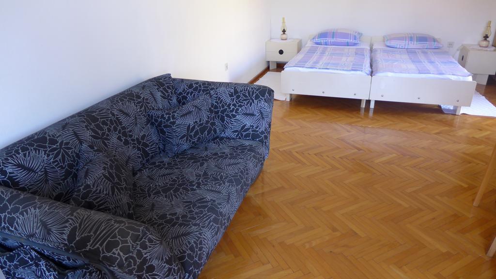 Guest House Kuzmanic Hvar Island Quarto foto