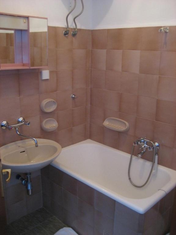 Guest House Kuzmanic Hvar Island Quarto foto